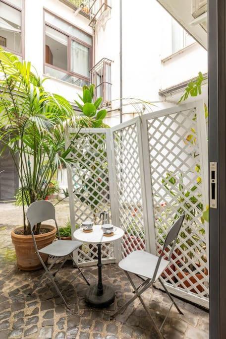 Colosseum Charming Apartment روما المظهر الخارجي الصورة
