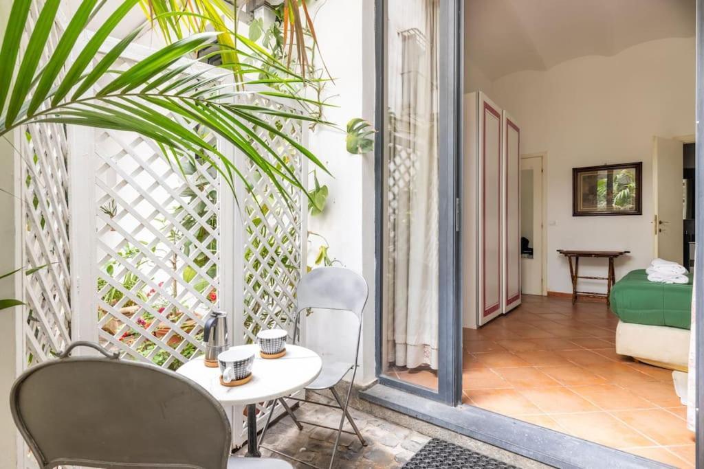 Colosseum Charming Apartment روما المظهر الخارجي الصورة